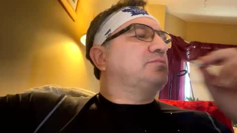 atozzzz online show from April 18, 7:04 pm