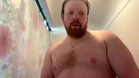 Snapshot of averagedan90 chatting on February 18, 2:16 pm Dan online show from February 18, 2:16 pm