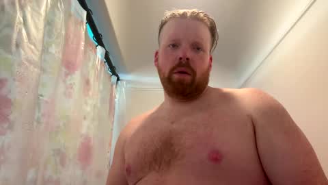 Snapshot of averagedan90 chatting on December 24, 2:23 pm Dan online show from December 24, 2:23 pm