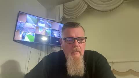 WindsorGuy online show from October 19, 8:23 pm