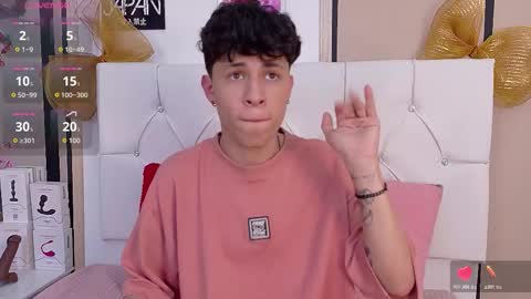 Axel Evanss online show from December 13, 7:42 pm