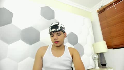 Axel Forte online show from February 2, 1:19 pm