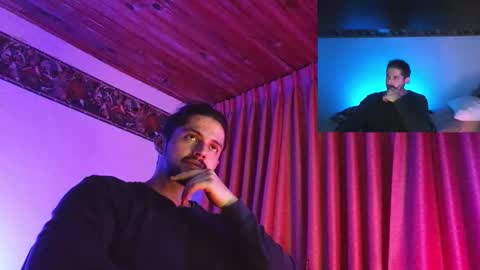 Snapshot of axelcr0ss chatting on September 16, 1:06 am axelcr0ss online show from September 16, 1:06 am