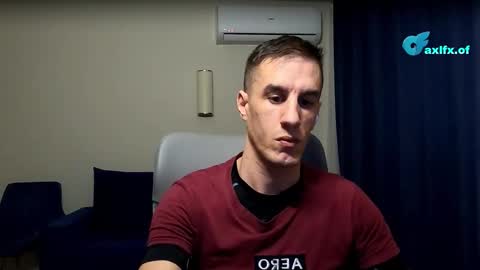 Axl online show from February 10, 8:35 pm