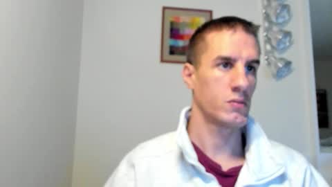 Axl online show from December 3, 1:44 am