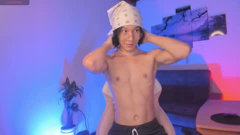 Snapshot of baaby_boyy chatting on March 11, 5:57 pm odeley online show from March 11, 5:57 pm