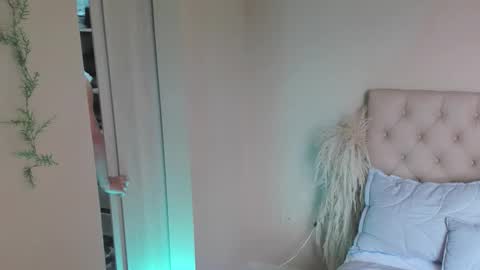 Snapshot of baby_cortesxxx chatting on October 10, 8:13 pm David Cortes online show from October 10, 8:13 pm