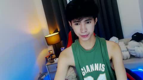 call me james online show from December 20, 9:44 pm