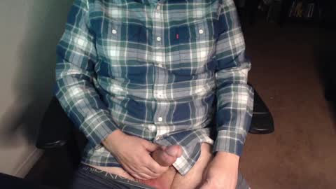 Snapshot of baddaddy77 chatting on January 26, 1:31 am baddaddy77 online show from January 26, 1:31 am