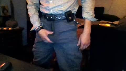 Mexican livin Off the Wall online show from February 22, 2:57 am