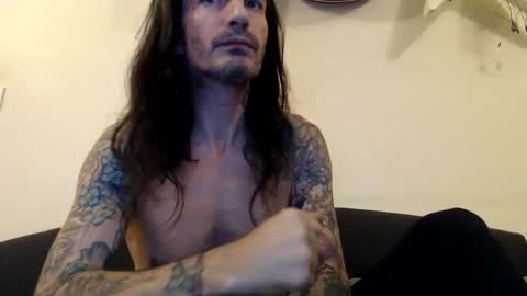 Bailey online show from November 20, 1:38 am