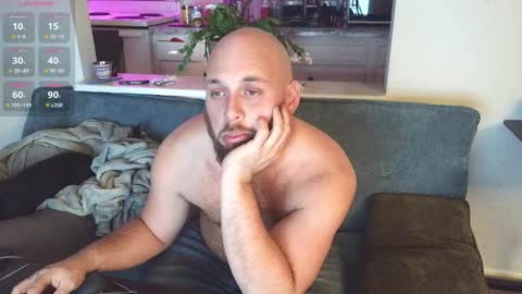 Anthony online show from November 11, 12:48 am