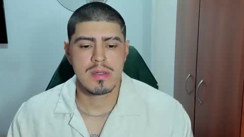 Snapshot of baltazardupont chatting on October 23, 12:30 pm Andres - online show from October 23, 12:30 pm