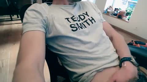 Snapshot of banzal chatting on December 29, 1:17 pm banzak online show from December 29, 1:17 pm