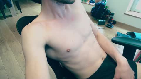 Snapshot of banzal chatting on March 12, 2:45 pm banzak online show from March 12, 2:45 pm