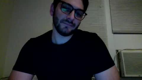 yooitsbasil online show from September 28, 3:37 am