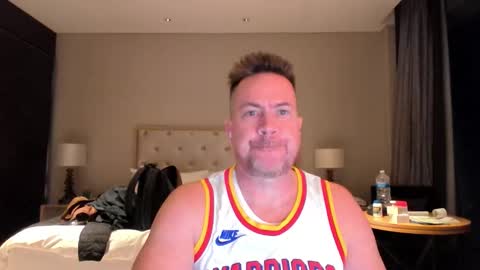 Jordan online show from December 1, 1:03 pm