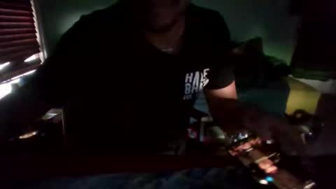 bbbbbro21 online show from December 4, 9:00 pm