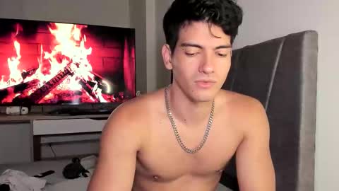 Valentino online show from October 13, 12:27 am