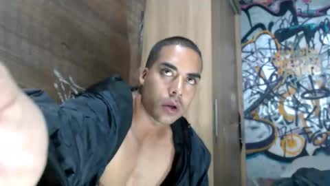 Justin online show from October 11, 12:14 am