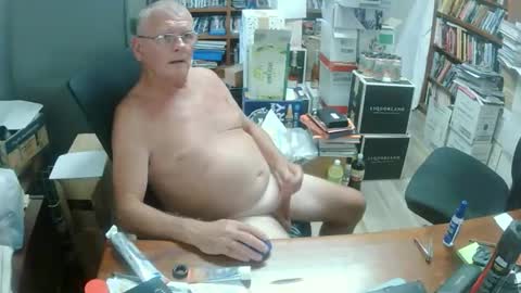 Guppy online show from January 17, 10:07 am