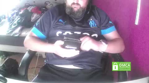 bear90130 online show from October 19, 1:47 pm