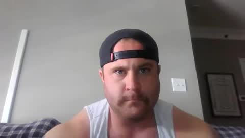 bearded4urpleasure online show from May 1, 5:59 pm