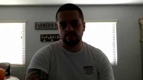 Snapshot of beginnersluck111 chatting on October 23, 3:48 pm Beginners Luck online show from October 23, 3:48 pm