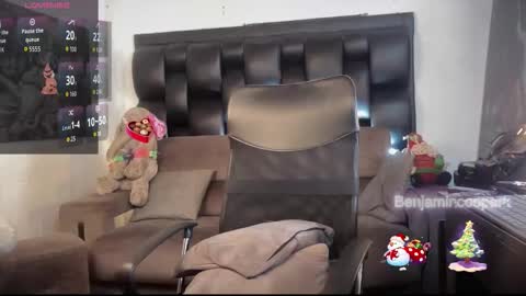 benjamincooperk online show from January 7, 9:25 am