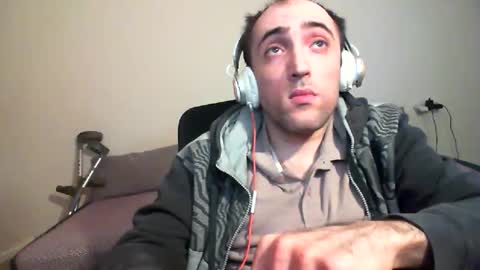 bentish online show from March 7, 3:32 pm