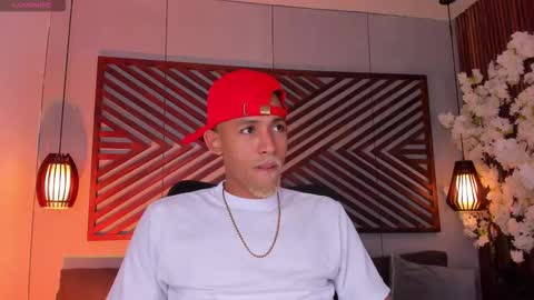 bento_fox online show from November 5, 3:41 am