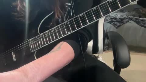 Snapshot of berrymycockinher7 chatting on March 6, 7:03 am berrymycockinher7 online show from March 6, 7:03 am