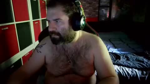 bertirally15 online show from April 18, 12:39 pm