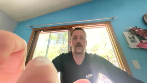 bestfriend123456 online show from April 17, 7:38 pm