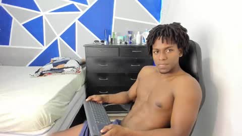 big_black11 online show from December 5, 12:34 pm