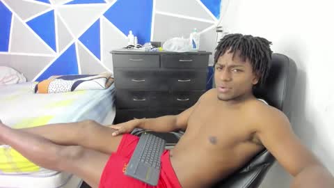 big_black11 online show from January 13, 12:53 pm