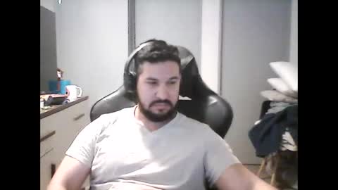 Snapshot of big_latin_boy_full_cum chatting on December 11, 12:38 pm latinBoyHuge online show from December 11, 12:38 pm