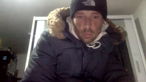Snapshot of bigdickdangles472924 chatting on October 24, 7:04 pm bigdickdangles472924 online show from October 24, 7:04 pm