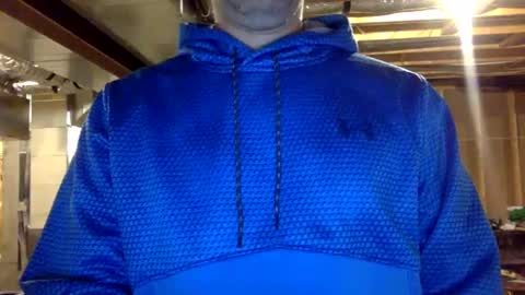 Snapshot of bigdickshowoff9877 chatting on February 12, 7:23 am Bigdickshowoff9877 online show from February 12, 7:23 am