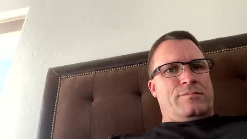 bigger22332233 online show from December 9, 10:26 pm