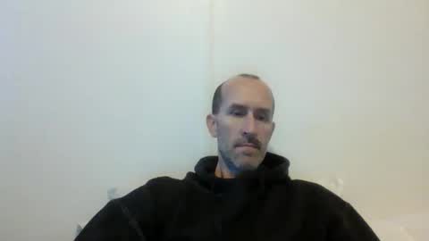 Snapshot of bighugemouthful chatting on December 19, 2:56 am Chaz online show from December 19, 2:56 am