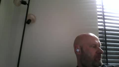 bigmike3339 online show from March 17, 12:18 pm