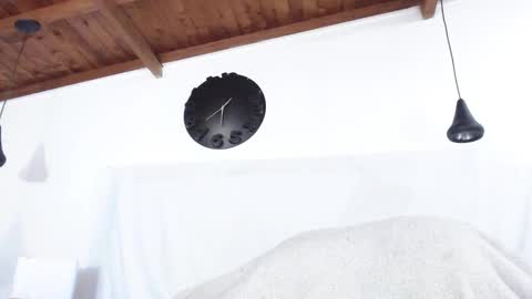 andres online show from February 24, 2:37 pm