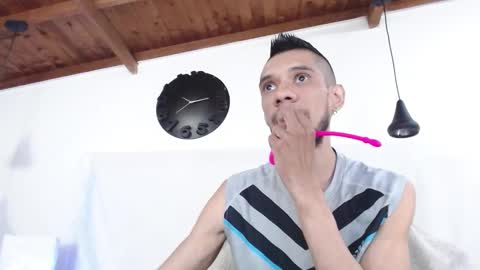 andres online show from February 13, 12:57 am