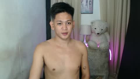 alex online show from April 21, 2:56 pm