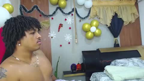 black_king_241 online show from November 18, 6:06 am