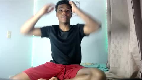 black_men9 online show from December 16, 4:08 am