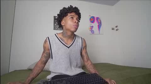 black_tentationx online show from February 18, 6:27 pm