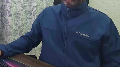 Snapshot of blackfirebird chatting on September 24, 6:57 am blackfirebird online show from September 24, 6:57 am