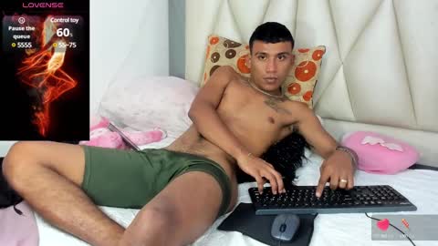 Marlon online show from February 1, 5:26 pm